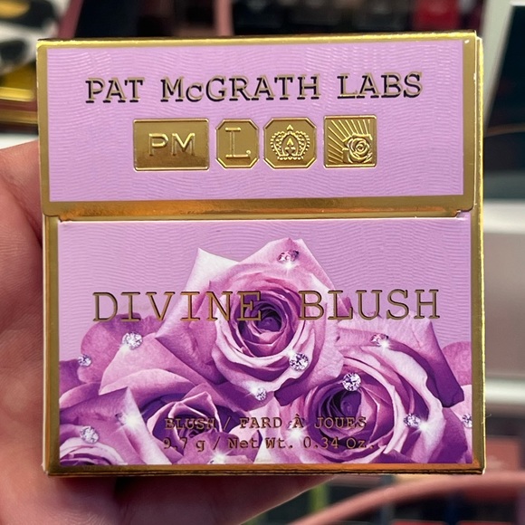 Pat McGrath Labs: Skin Fetish: Divine Blush (Nymphette) - Picture 2 of 4